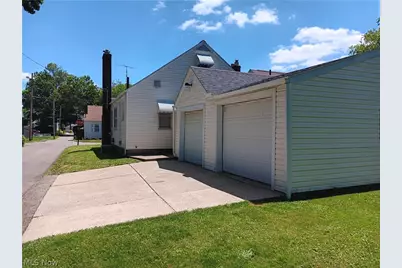 1815 Kirk Court NW, Canton, OH 44709 - Photo 15