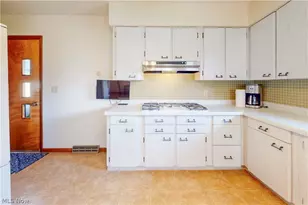 401 Linduff Ave, Steubenville, OH 43952 - Photo 9