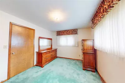 401 Linduff Avenue, Steubenville, OH 43952 - Photo 21