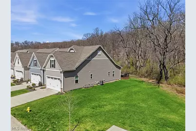 1581 Mud Brook Court, Akron, OH 44313 - Photo 7