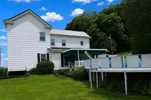 213 Church St, Rayland, OH 43943 - Photo 3