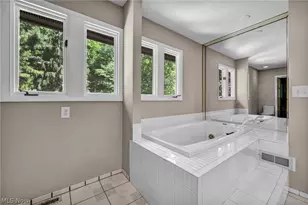 35550 Hanna Rd, Willoughby Hills, OH 44094 - Photo 33