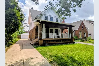 3270 Yorkshire Road, Cleveland Heights, OH 44118 - Photo 1