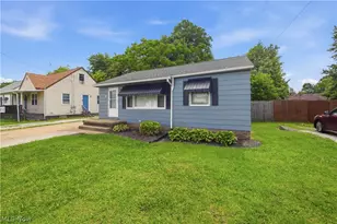 2806 Harmont Ave NE, Canton, OH 44705 - Photo 3