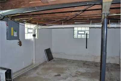 320 Broadway Street, Amherst, OH 44001 - Photo 19