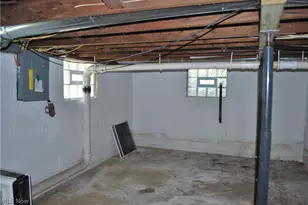 320 Broadway St, Amherst, OH 44001 - Photo 19