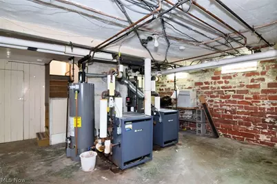 19000 Winslow Road, Huber Heights, OH 44122 - Photo 43