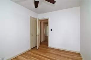 19000 Winslow Rd, Huber Heights, OH 44122 - Photo 19
