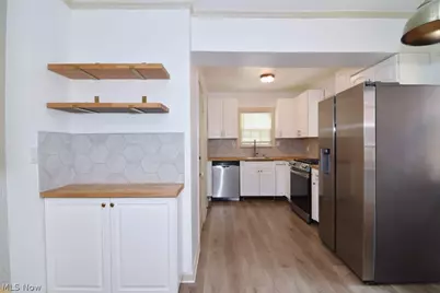 19000 Winslow Road, Huber Heights, OH 44122 - Photo 9