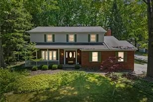 3871 Greentree Rd, Stow, OH 44224 - Photo 1