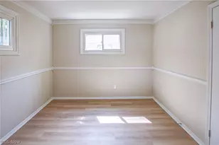 861 Oak St, Elyria, OH 44035 - Photo 29