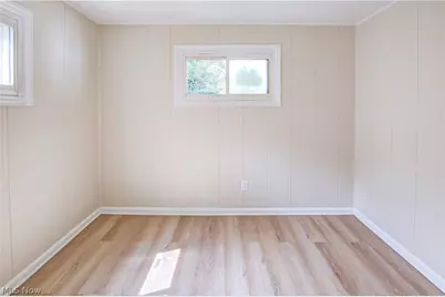 861 Oak Street, Elyria, OH 44035 - Photo 25