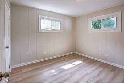 861 Oak Street, Elyria, OH 44035 - Photo 27