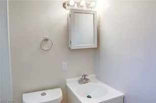 861 Oak St, Elyria, OH 44035 - Photo 15