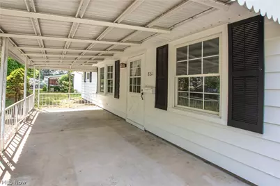 861 Oak Street, Elyria, OH 44035 - Photo 3