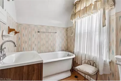 861 5th Avenue, Akron, OH 44306 - Photo 21