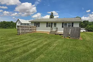 1 Pitts Rd, Wellington, OH 44090 - Photo 9
