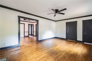 4337-4339 Chester Dr, Youngstown, OH 44512 - Photo 11