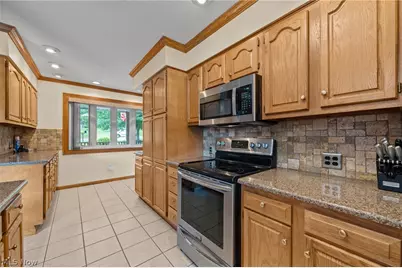 5766 Drenta Circle SW, Navarre, OH 44662 - Photo 19