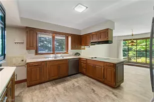 865 E Highland Ave, Wooster, OH 44691 - Photo 11