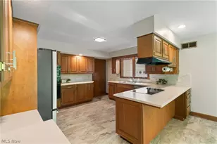 865 E Highland Ave, Wooster, OH 44691 - Photo 13