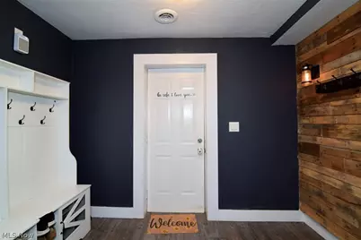 1031 E Wallings Road, Grandview Heights, OH 44147 - Photo 21