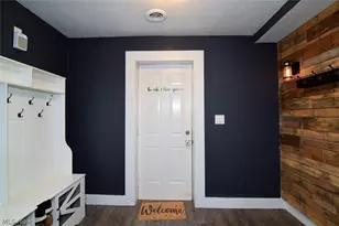 1031 E Wallings Rd, Grandview Heights, OH 44147 - Photo 21