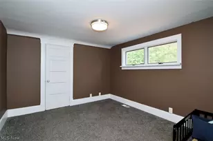 1031 E Wallings Rd, Grandview Heights, OH 44147 - Photo 31