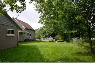 1031 E Wallings Road, Grandview Heights, OH 44147 - Photo 45