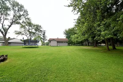 1031 E Wallings Road, Grandview Heights, OH 44147 - Photo 35