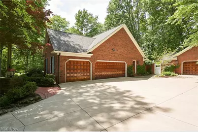 3807 Mapleleaf Hill, Bath, OH 44333 - Photo 33