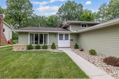 4668 Azalea Lane, North Olmsted, OH 44070 - Photo 3