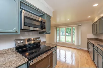 4668 Azalea Lane, North Olmsted, OH 44070 - Photo 11