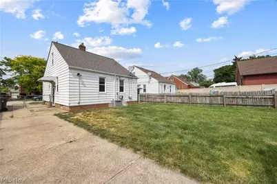 3419 Maplecrest Avenue, Parma, OH 44134 - Photo 33
