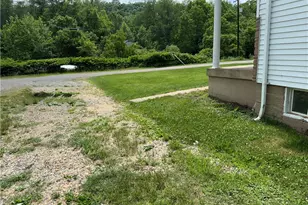 291 Blairmont Rd, Adena, OH 43901 - Photo 3