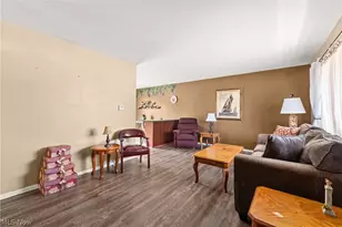 2154 Eastlawn St, Lorain, OH 44052 - Photo 5