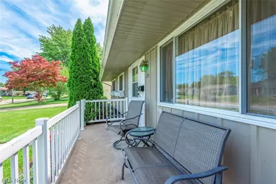 2154 Eastlawn Street, Lorain, OH 44052 - Photo 3