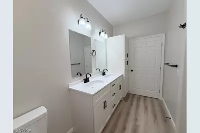 136 S Chestnut Street, Gnadenhutten, OH 44629 - Photo 21