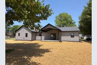 136 S Chestnut Street, Gnadenhutten, OH 44629 - Photo 31