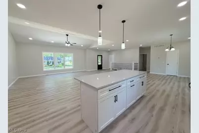 136 S Chestnut Street, Gnadenhutten, OH 44629 - Photo 11