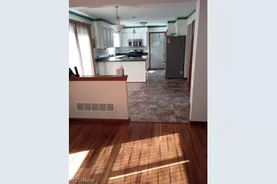 7998 Wolff Drive, Garrettsville, OH 44231 - Photo 9