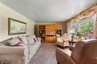1461 Deermont Avenue SW, Massillon, OH 44647 - Photo 5