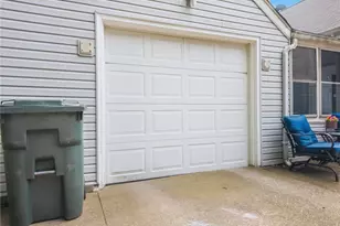 1612 Cherry Ave NE, Canton, OH 44714 - Photo 21