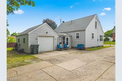 1612 Cherry Avenue NE, Canton, OH 44714 - Photo 19