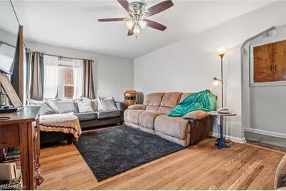 1612 Cherry Avenue NE, Canton, OH 44714 - Photo 5