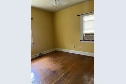 1283 W 89th Street, Loveland, OH 44102 - Photo 13