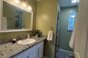 1351 Winhurst Dr, Akron, OH 44313 - Photo 15
