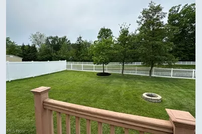 566 Colonial Drive, Painesville, OH 44077 - Photo 3