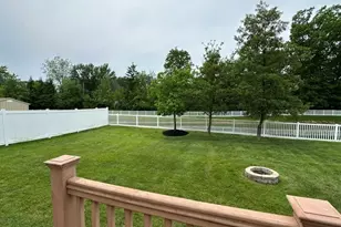 566 Colonial Dr, Painesville, OH 44077 - Photo 3