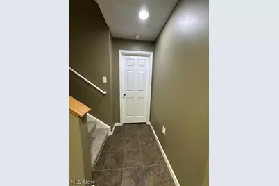 566 Colonial Drive, Painesville, OH 44077 - Photo 25